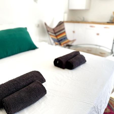 Les Madones Apartment Ним Екстериор снимка