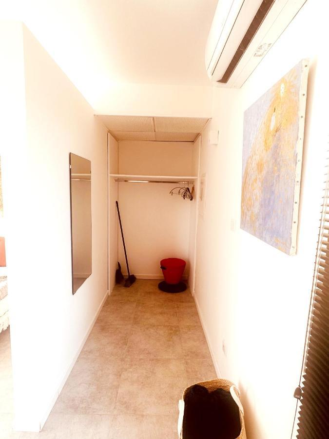 Les Madones Apartment Ним Екстериор снимка