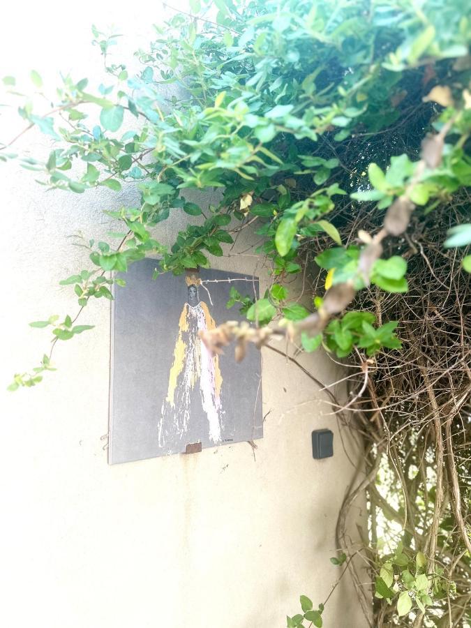Les Madones Apartment Ним Екстериор снимка
