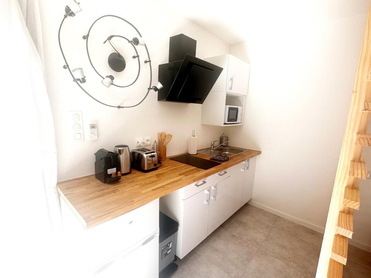 Les Madones Apartment Ним Екстериор снимка