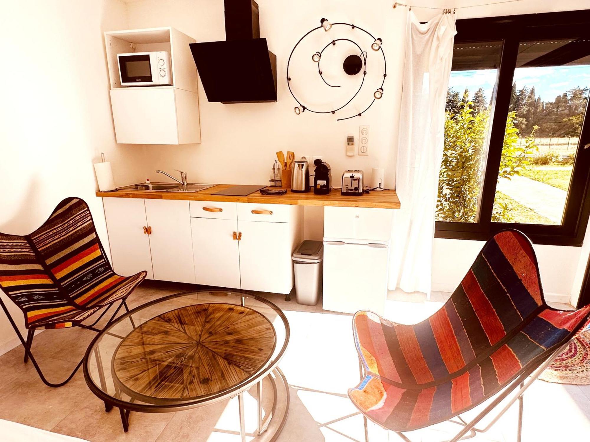 Les Madones Apartment Ним Екстериор снимка